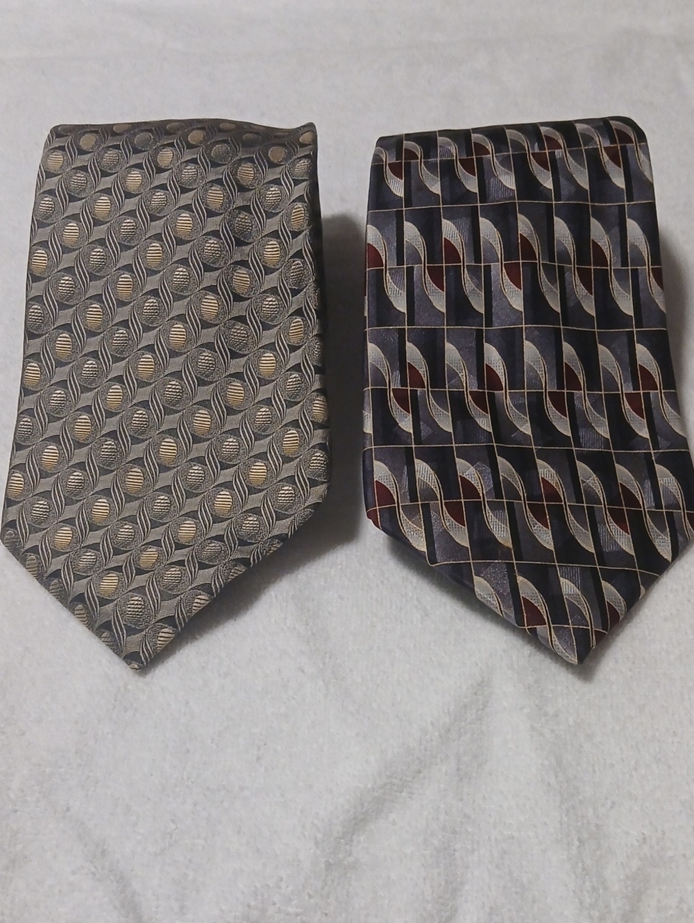 Pierre Cardin Two-Piece Silk Tie Set in Gray, Navy and Burgundy